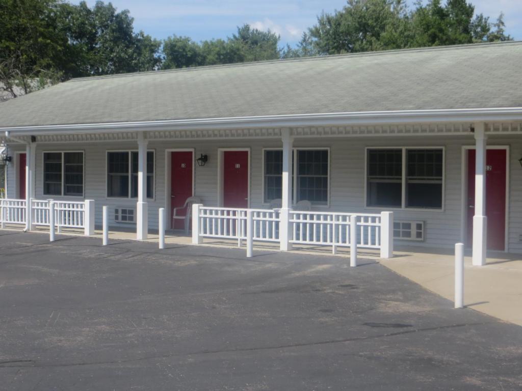 Day'S End Motel Plainville Luaran gambar
