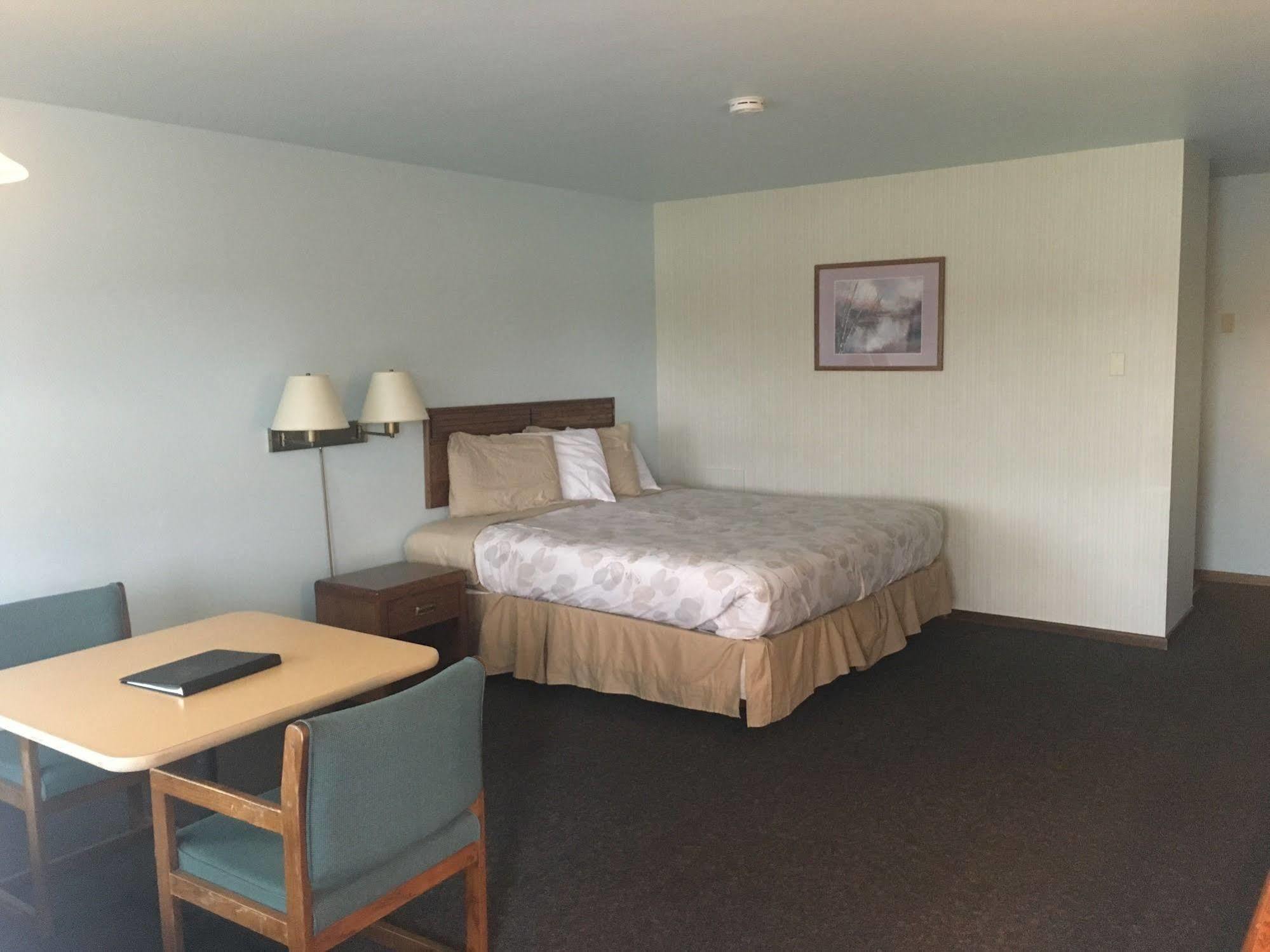 Day'S End Motel Plainville Luaran gambar